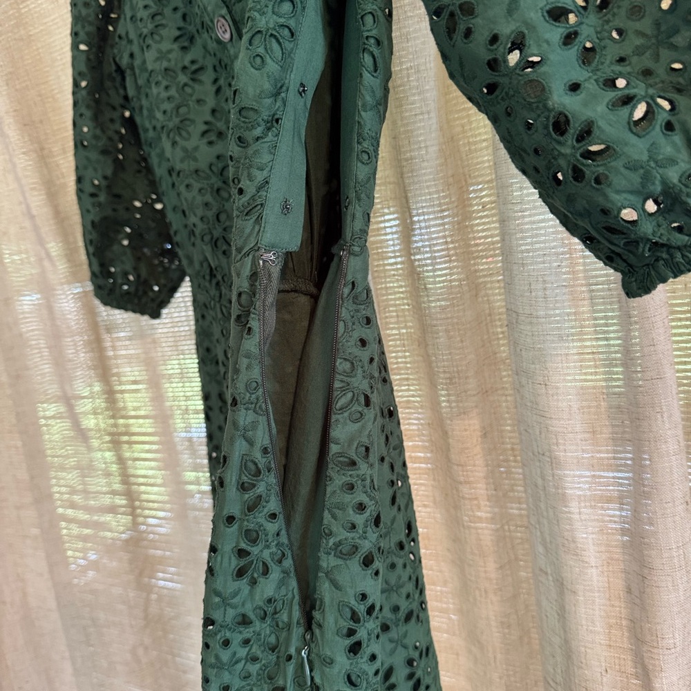 Veronica Beard Elegant Green Eyelet Midi Dress - Picture 4 of 6